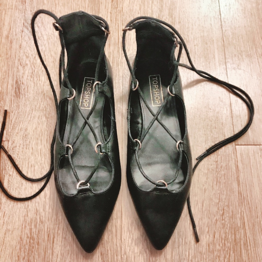 Topshop Black Lace-Up Flat (6)